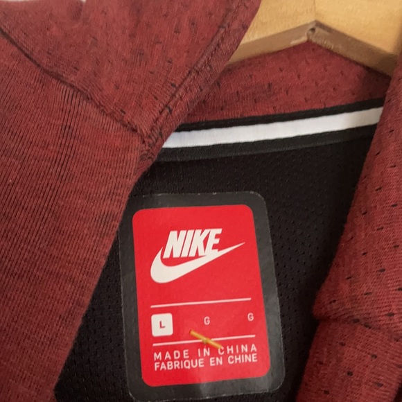 Nike • pull over burnt Orange red hoodie - Picture 3 of 7